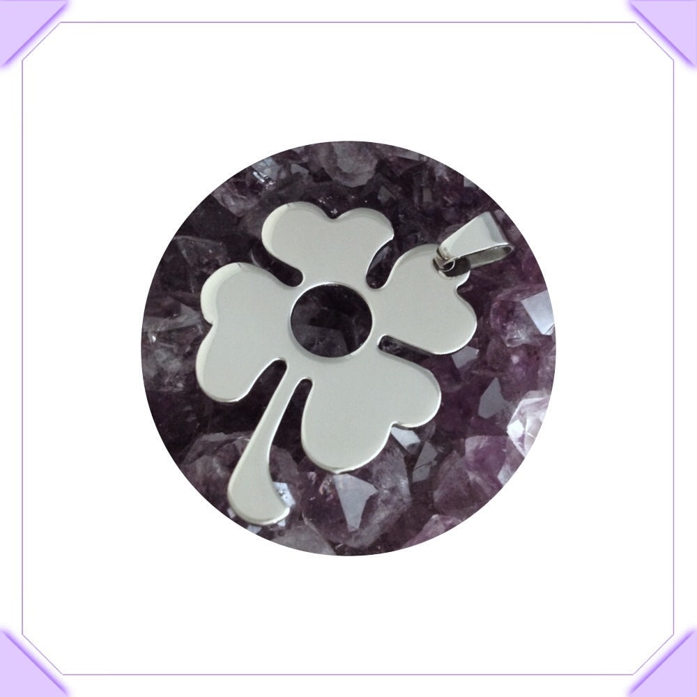 Pendant Lucky Clover